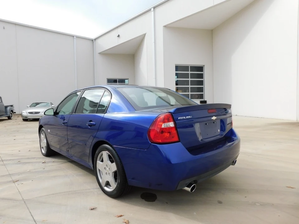 2004 Chevrolet Malibu - Image 10 of 21