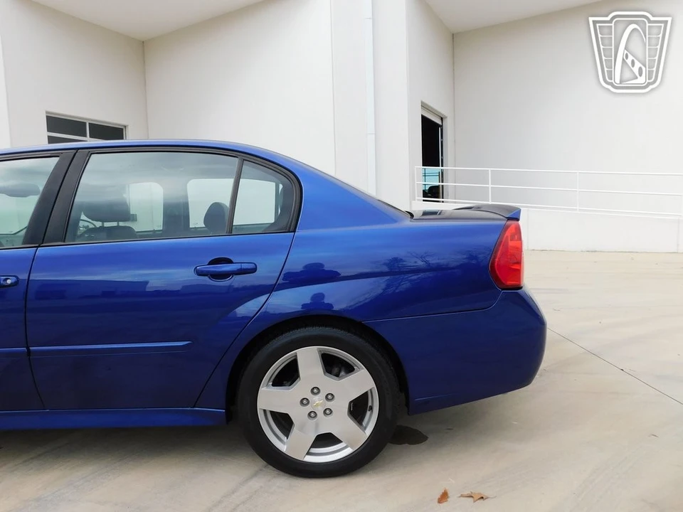 2004 Chevrolet Malibu - Image 17 of 21