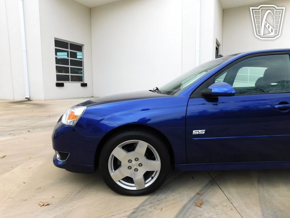2004 Chevrolet Malibu - Image 11 of 12