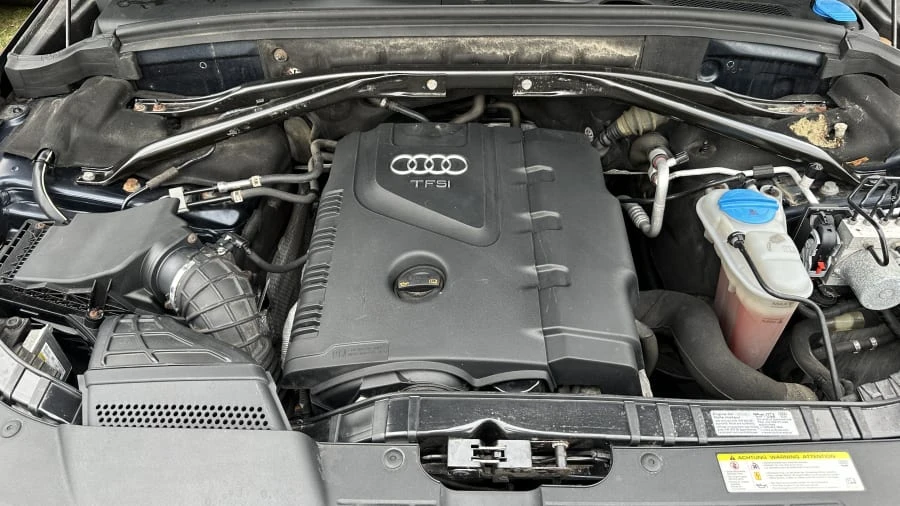 2004 Chevrolet Monte Carlo 6th Gen - Image 5 of 6