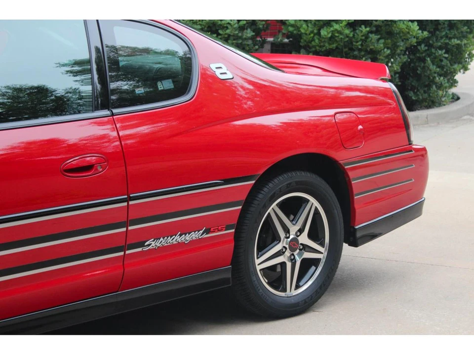 2004 Chevrolet Monte Carlo 6th Gen - Image 14 of 31