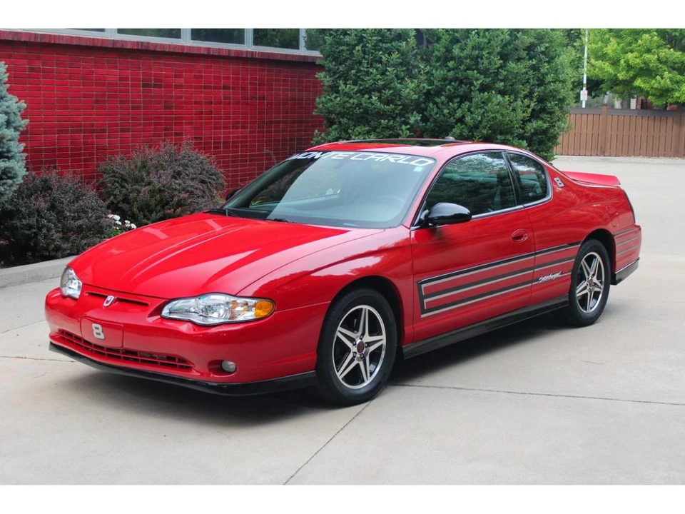 2004 Chevrolet Monte Carlo 6th Gen - Image 11 of 31