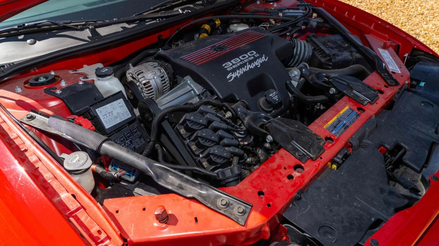 2004 Chevrolet Monte Carlo 6th Gen - Image 15 of 16
