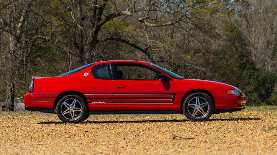 2004 Chevrolet Monte Carlo 6th Gen - Image 4 of 16