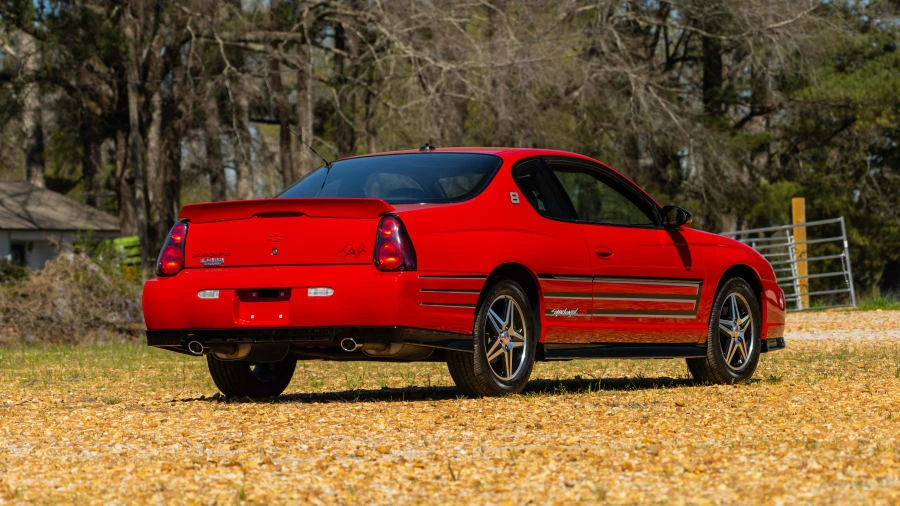 2004 Chevrolet Monte Carlo 6th Gen - Image 7 of 16
