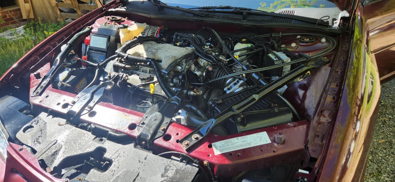 2004 Chevrolet Monte Carlo 6th Gen - Image 10 of 15