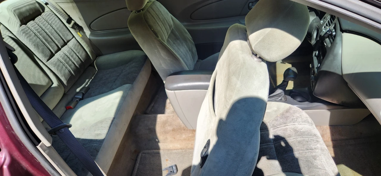 2004 Chevrolet Monte Carlo 6th Gen - Image 7 of 15