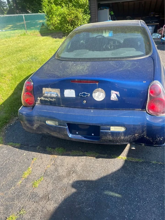 2004 Chevrolet Monte Carlo 6th Gen - Image 3 of 8