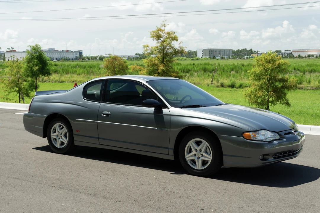 2004 Chevrolet Monte Carlo 6th Gen - Image 6 of 31