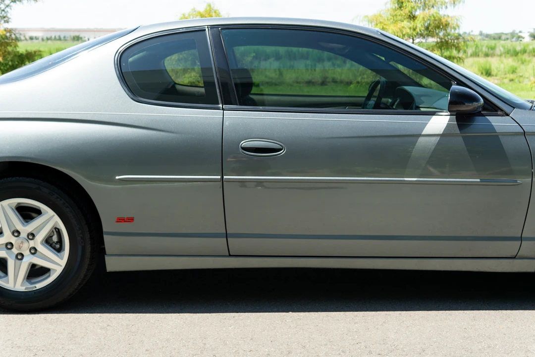 2004 Chevrolet Monte Carlo 6th Gen - Image 16 of 31