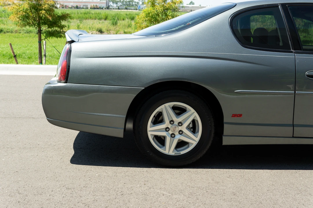 2004 Chevrolet Monte Carlo 6th Gen - Image 30 of 31