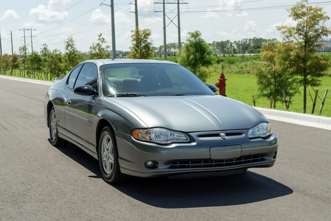 2004 Chevrolet Monte Carlo 6th Gen - Image 8 of 31