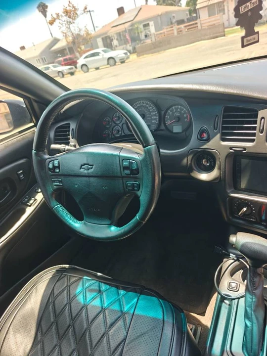 2004 Chevrolet Monte Carlo 6th Gen - Image 17 of 21