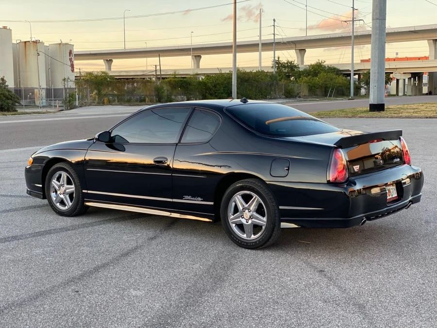 2004 Chevrolet Monte Carlo 6th Gen - Image 2 of 13