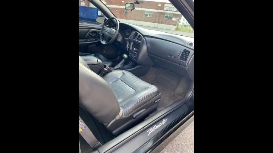 2004 Chevrolet Monte Carlo 6th Gen - Image 10 of 13