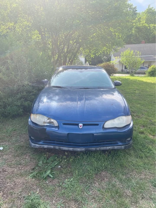 2004 Chevrolet Monte Carlo 6th Gen - Image 2 of 3
