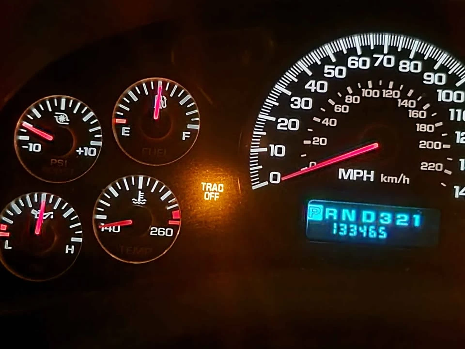 2004 Chevrolet Monte Carlo 6th Gen - Image 12 of 14