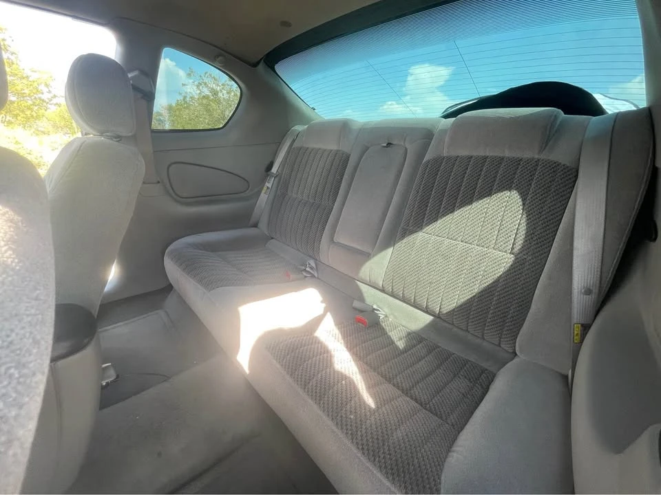 2004 Chevrolet Monte Carlo 6th Gen - Image 13 of 16