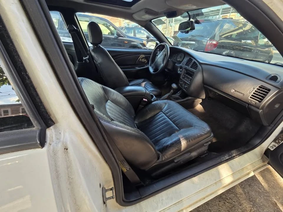 2004 Chevrolet Monte Carlo 6th Gen - Image 7 of 10