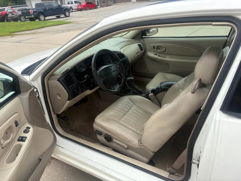 2004 Chevrolet Monte Carlo 6th Gen - Image 5 of 9