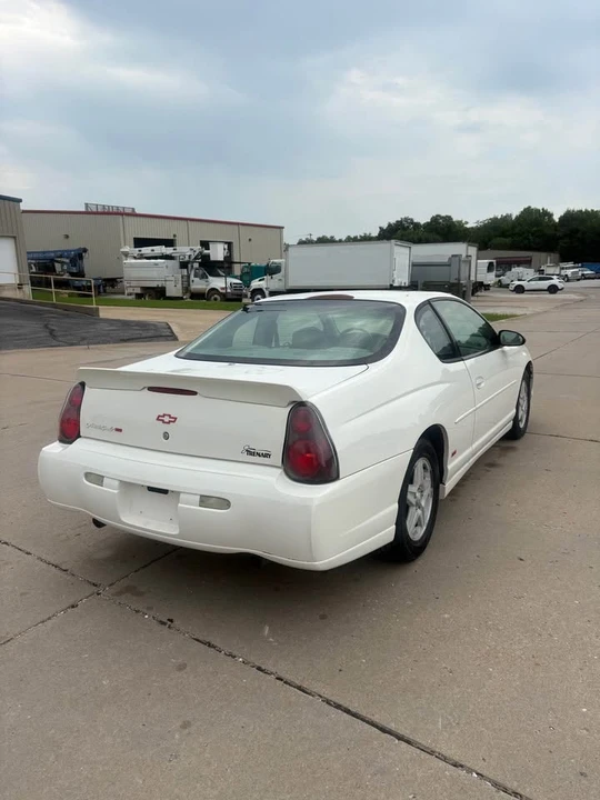 2004 Chevrolet Monte Carlo 6th Gen - Image 3 of 9
