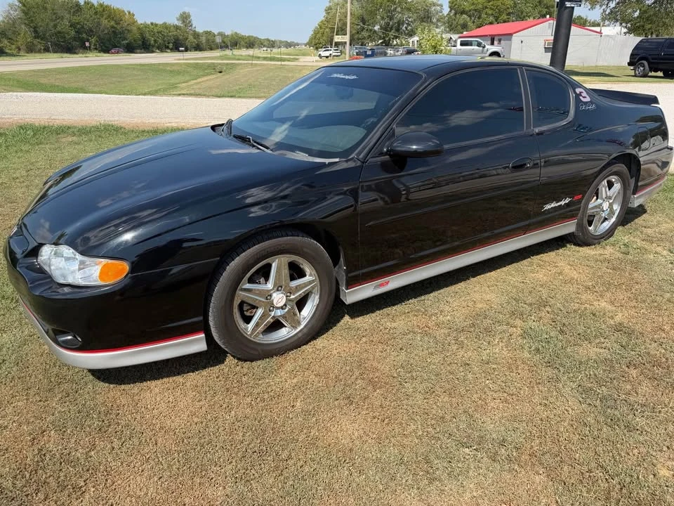 2004 Chevrolet Monte Carlo 6th Gen - Image 6 of 13
