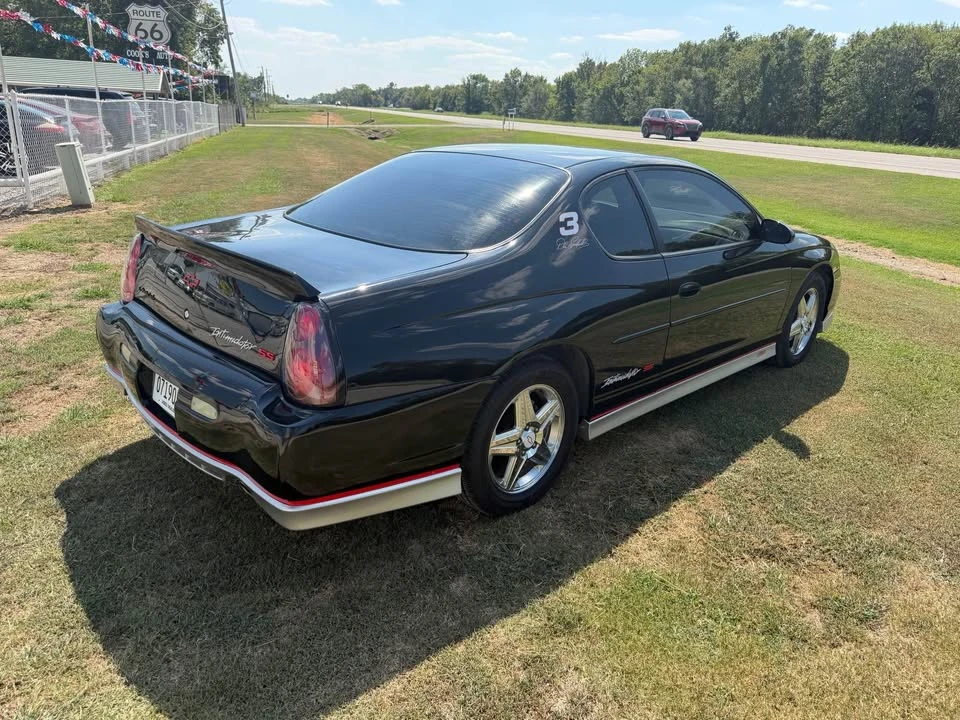 2004 Chevrolet Monte Carlo 6th Gen - Image 3 of 13