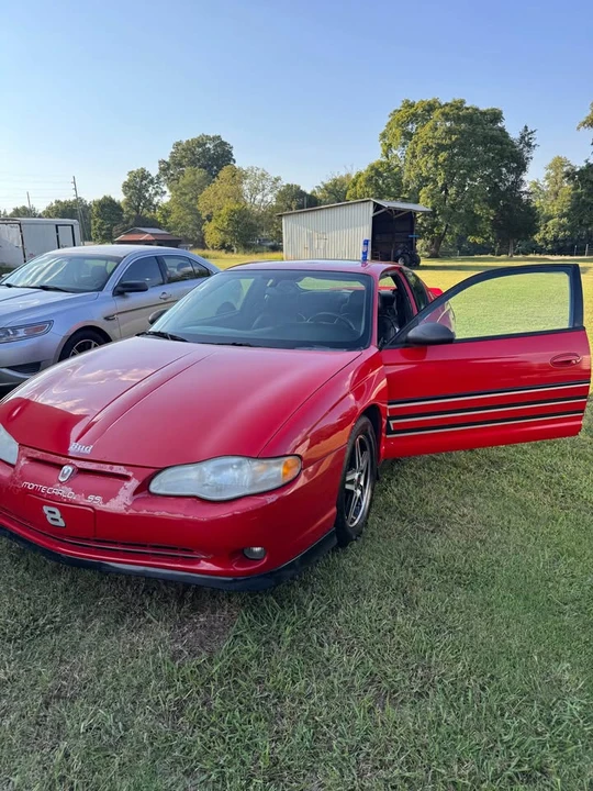 2004 Chevrolet Monte Carlo 6th Gen - Image 3 of 4