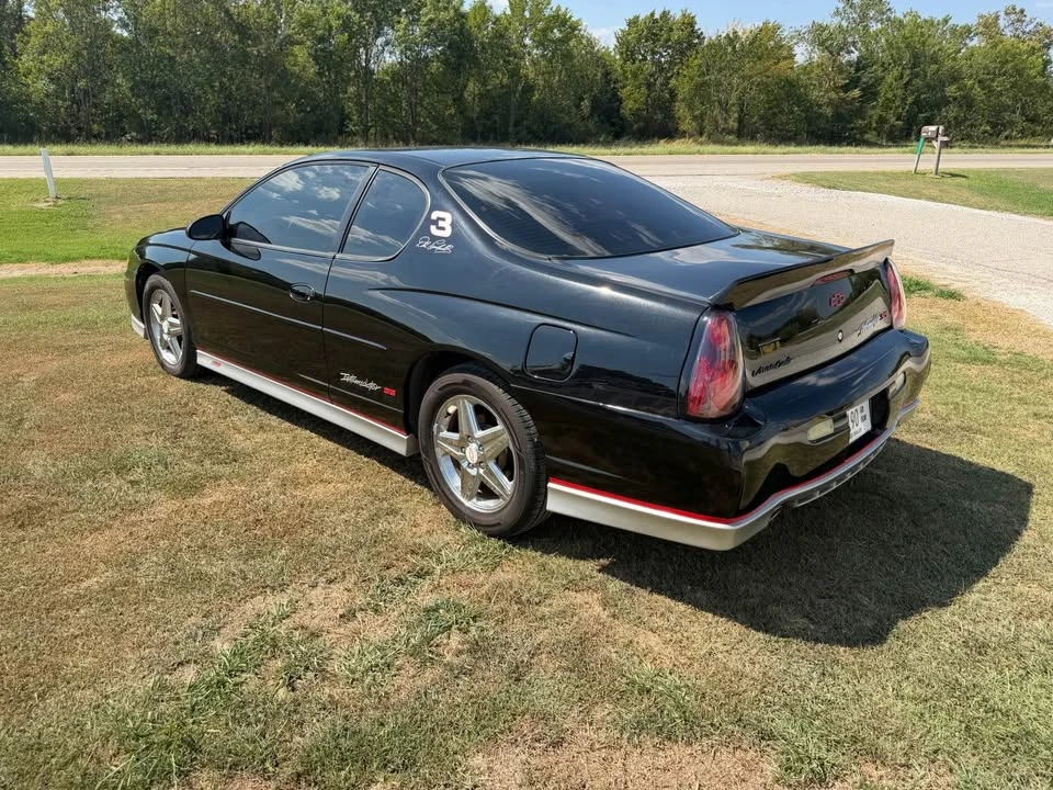 2004 Chevrolet Monte Carlo 6th Gen - Image 5 of 13