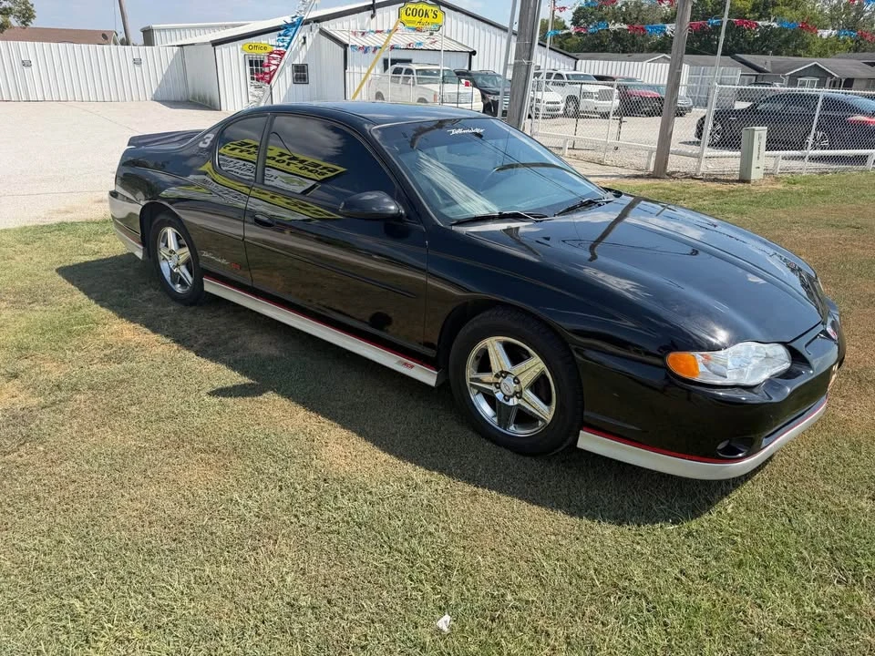2004 Chevrolet Monte Carlo 6th Gen - Image 2 of 13