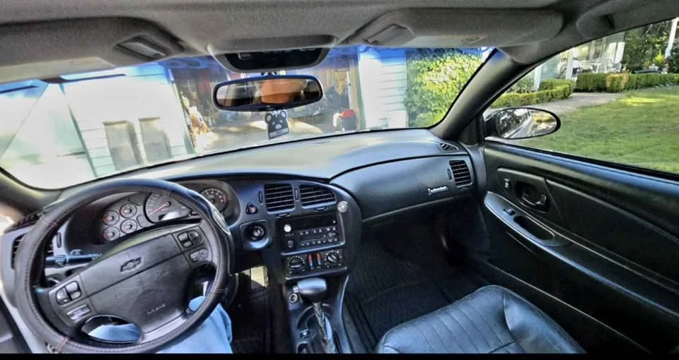 2004 Chevrolet Monte Carlo 6th Gen - Image 11 of 18