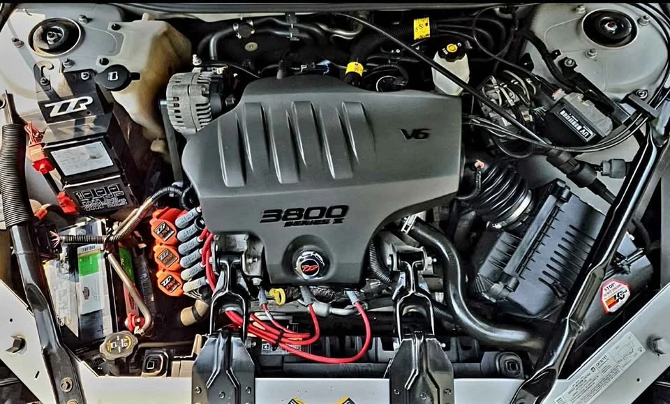 2004 Chevrolet Monte Carlo 6th Gen - Image 3 of 18