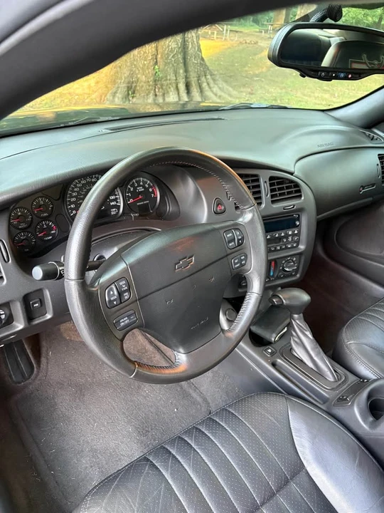 2004 Chevrolet Monte Carlo 6th Gen - Image 4 of 14