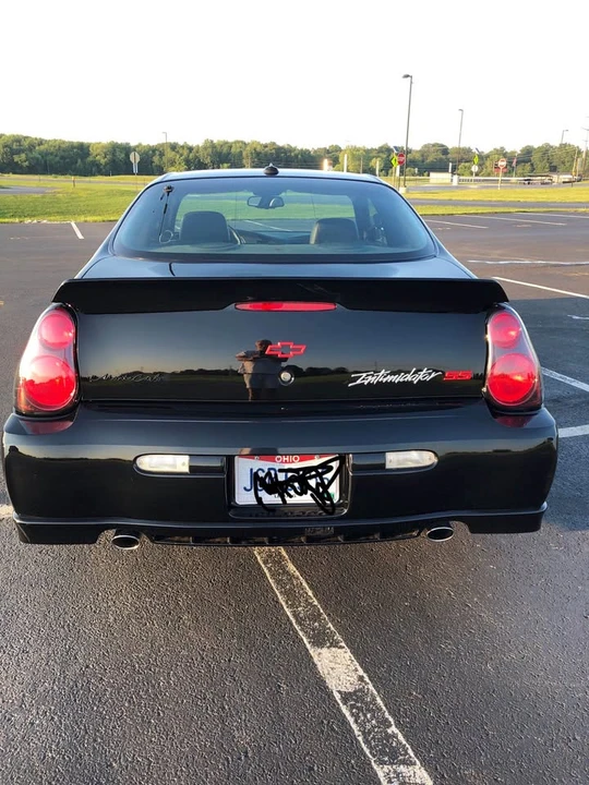 2004 Chevrolet Monte Carlo 6th Gen - Image 11 of 14