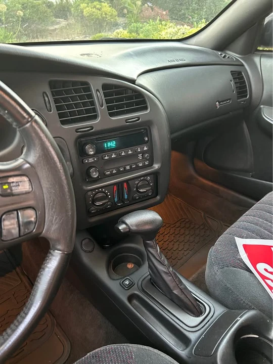 2004 Chevrolet Monte Carlo 6th Gen - Image 5 of 7