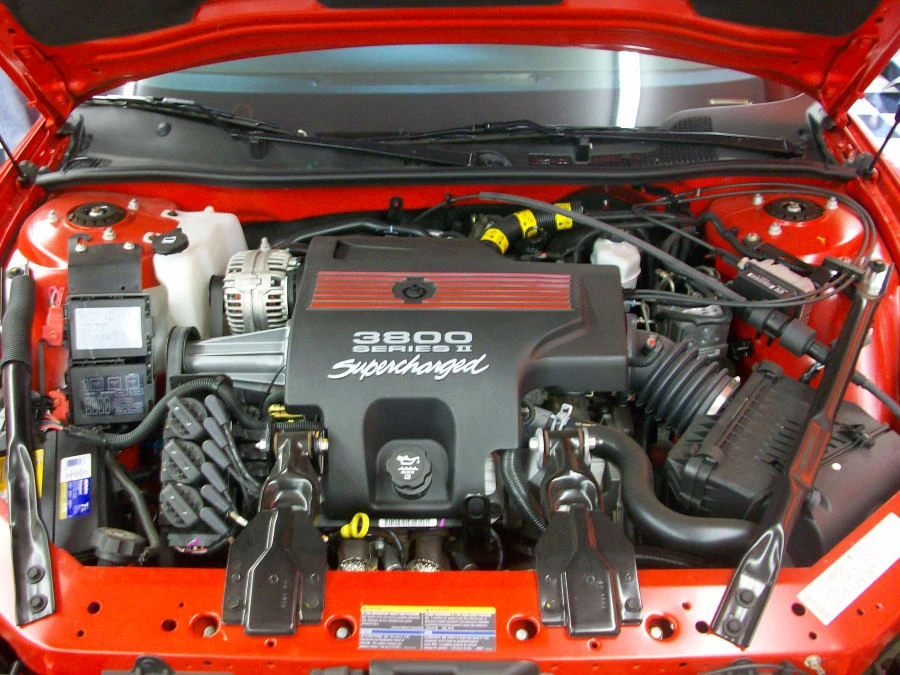 2004 Chevrolet Monte Carlo 6th Gen - Image 3 of 6