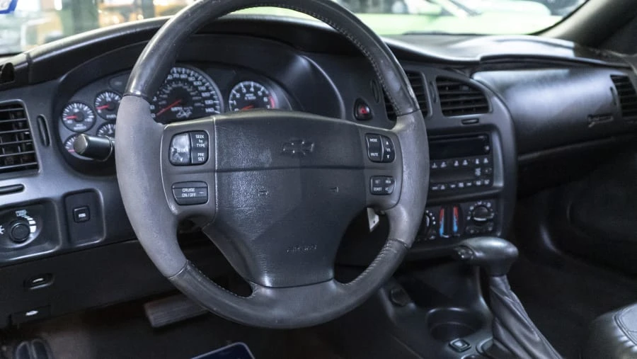 2004 Chevrolet Monte Carlo 6th Gen - Image 3 of 9