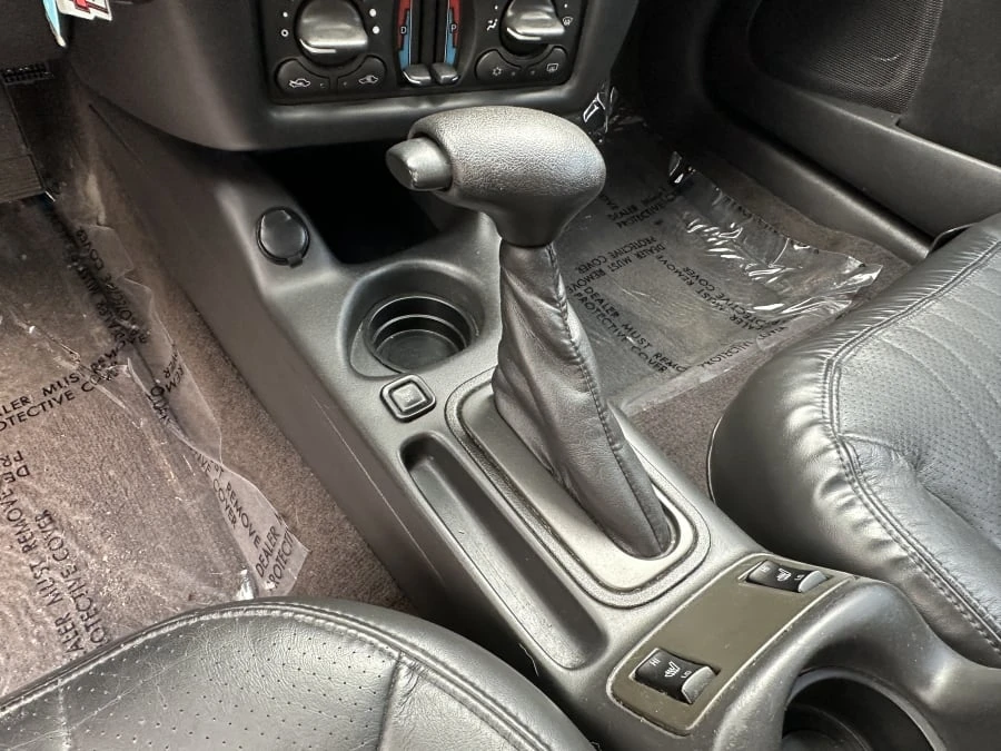 2004 Chevrolet Monte Carlo 6th Gen - Image 21 of 27