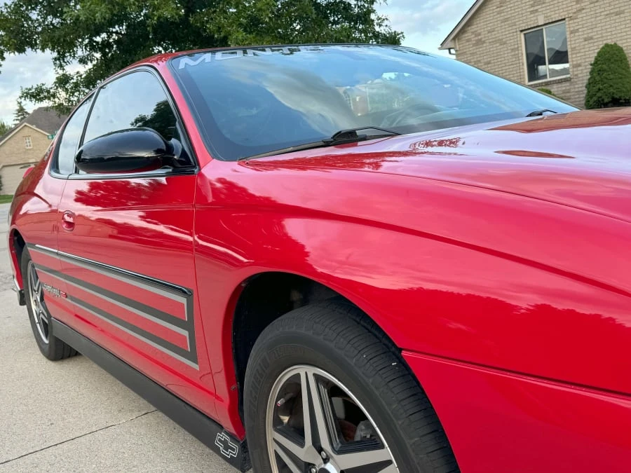 2004 Chevrolet Monte Carlo 6th Gen - Image 10 of 16