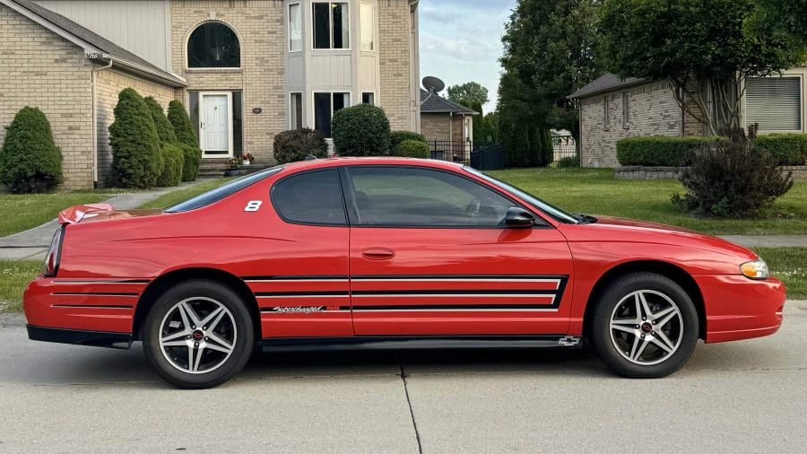 2004 Chevrolet Monte Carlo 6th Gen - Image 11 of 16