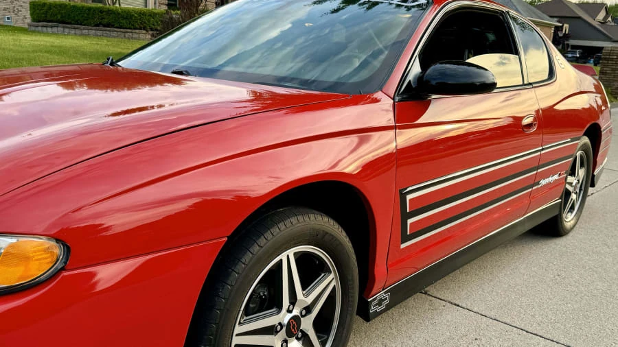 2004 Chevrolet Monte Carlo 6th Gen - Image 9 of 16