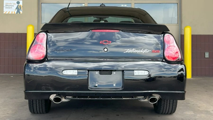 2004 Chevrolet Monte Carlo 6th Gen - Image 5 of 18