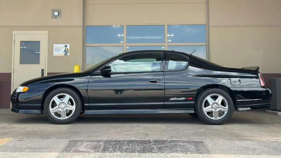 2004 Chevrolet Monte Carlo 6th Gen - Image 6 of 18