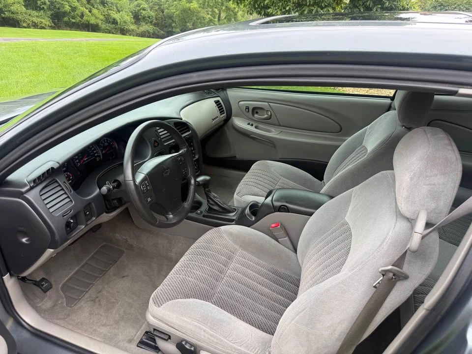 2004 Chevrolet Monte Carlo 6th Gen - Image 10 of 19