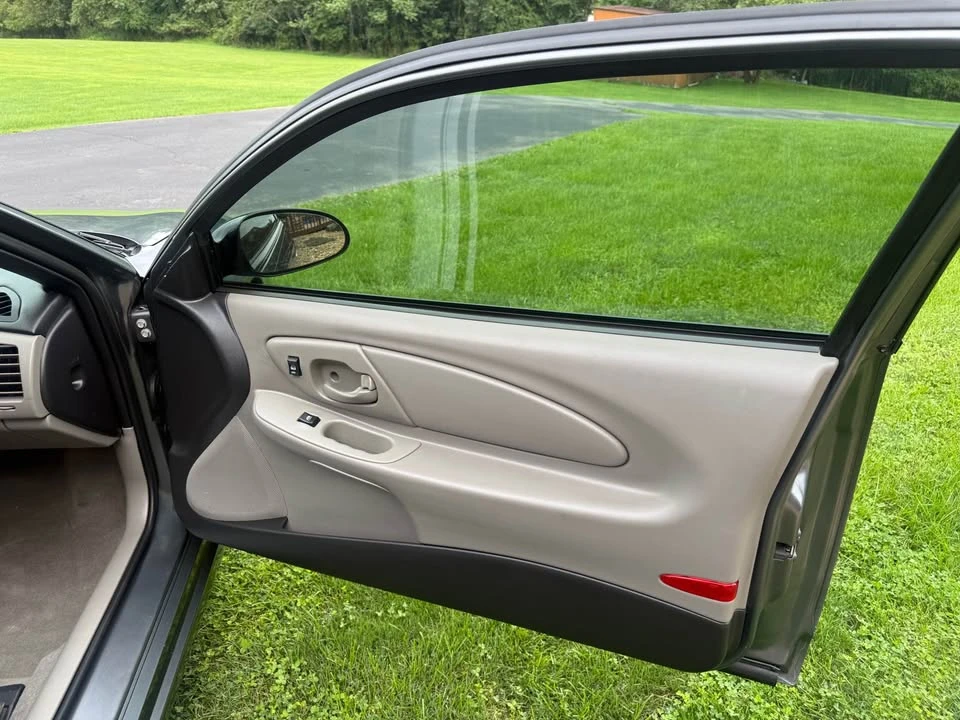 2004 Chevrolet Monte Carlo 6th Gen - Image 15 of 19