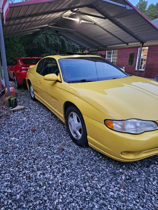 2004 Chevrolet Monte Carlo 6th Gen - Image 3 of 6