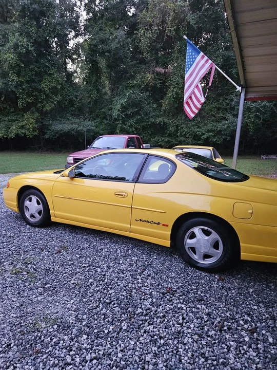 2004 Chevrolet Monte Carlo 6th Gen - Image 2 of 6
