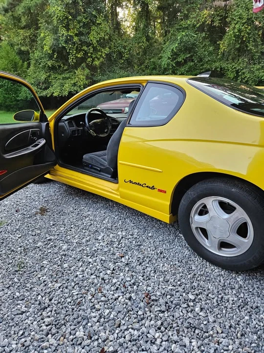 2004 Chevrolet Monte Carlo 6th Gen - Image 6 of 6