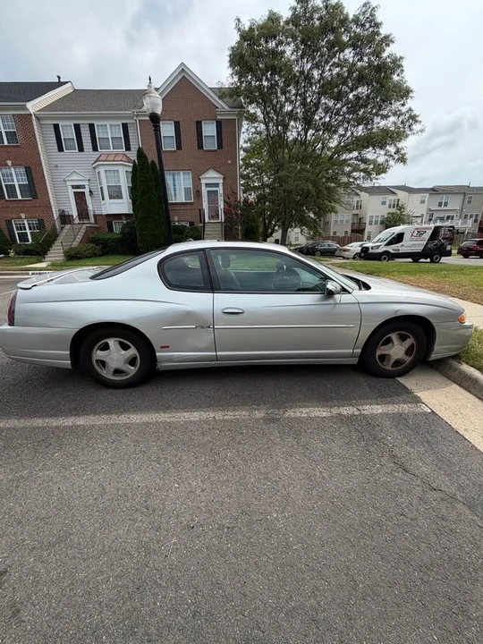2004 Chevrolet Monte Carlo 6th Gen - Image 5 of 17