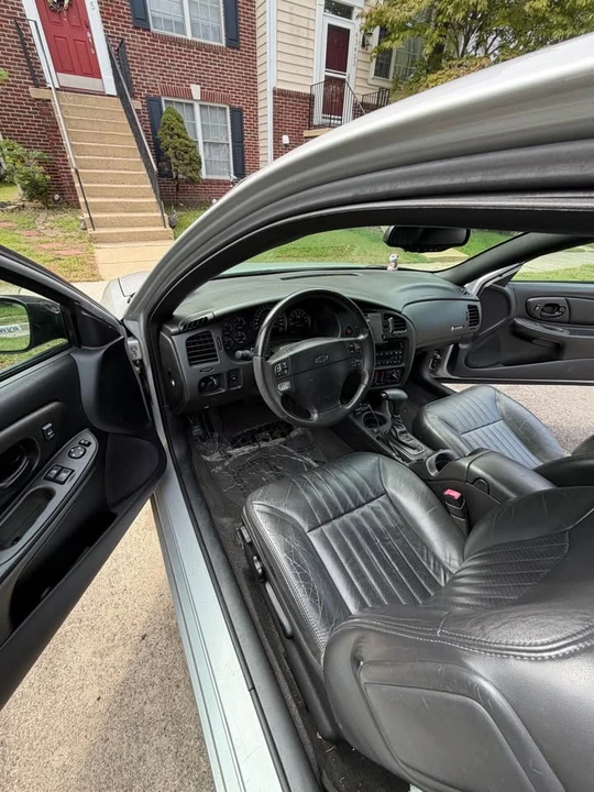 2004 Chevrolet Monte Carlo 6th Gen - Image 9 of 16